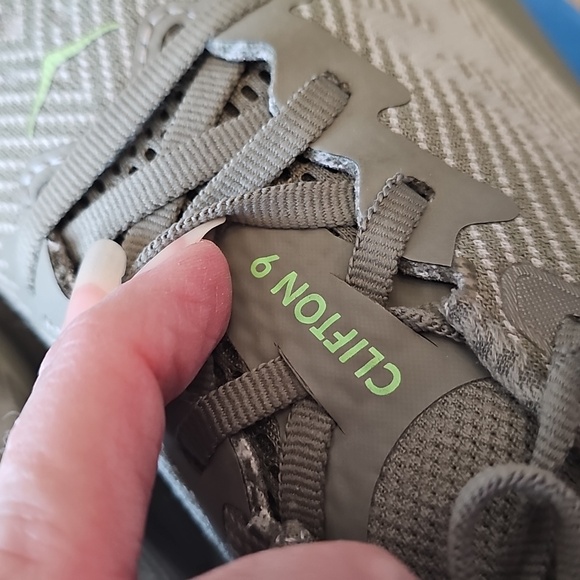 Hoka Gray and Green Running Shoes Size 8 Used - Picture 4 of 9